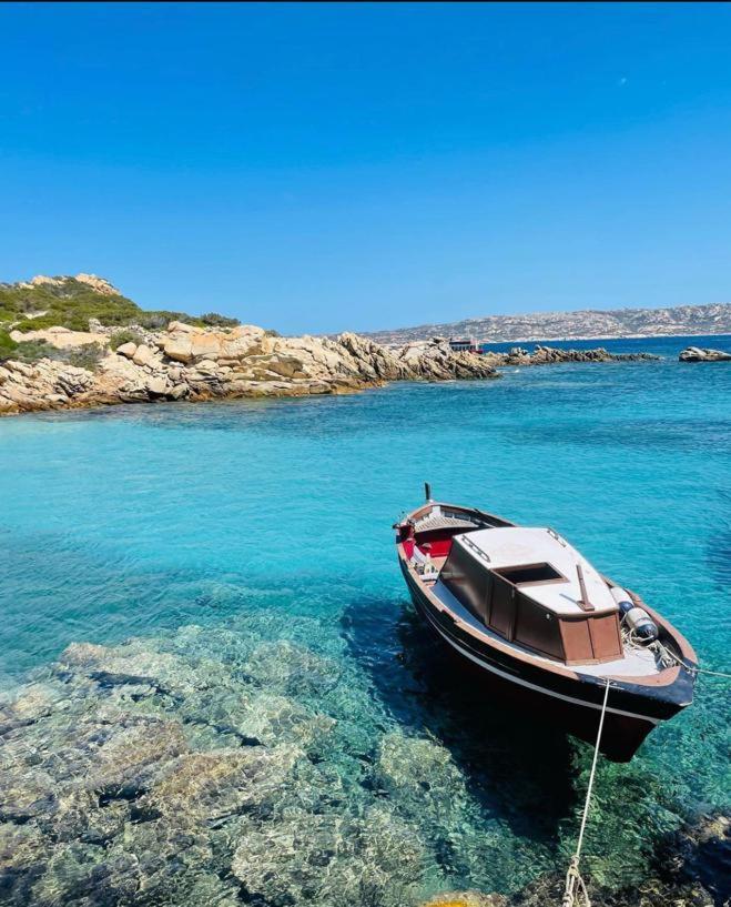 Zaffiro Casa Vacanze Al Mare 발레도리아 외부 사진