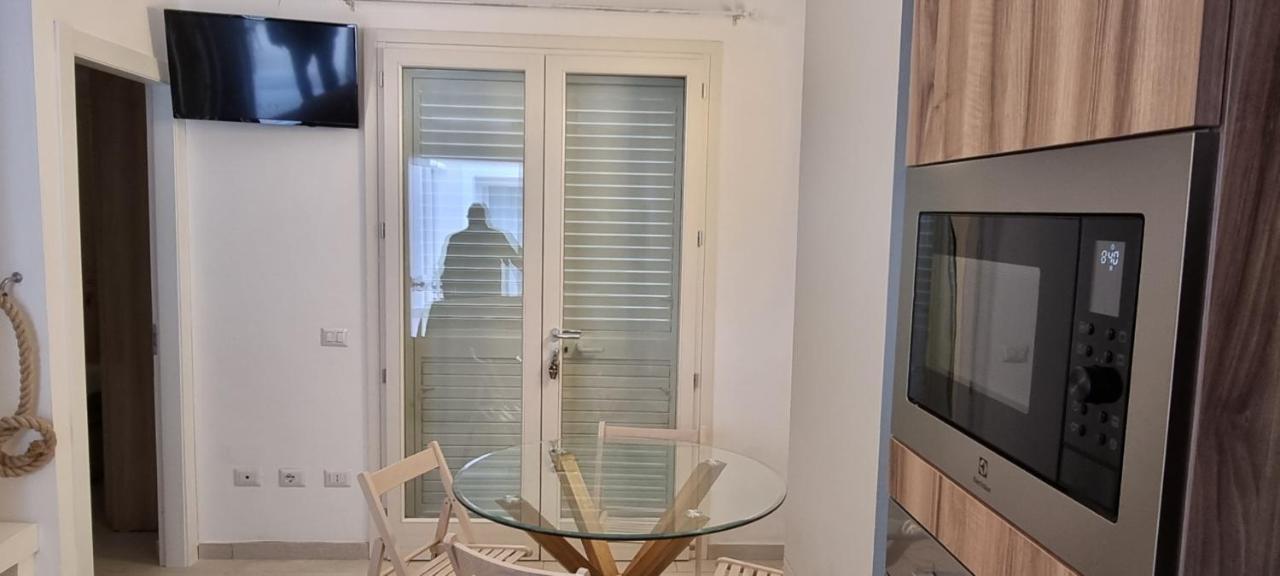 Zaffiro Casa Vacanze Al Mare 발레도리아 외부 사진